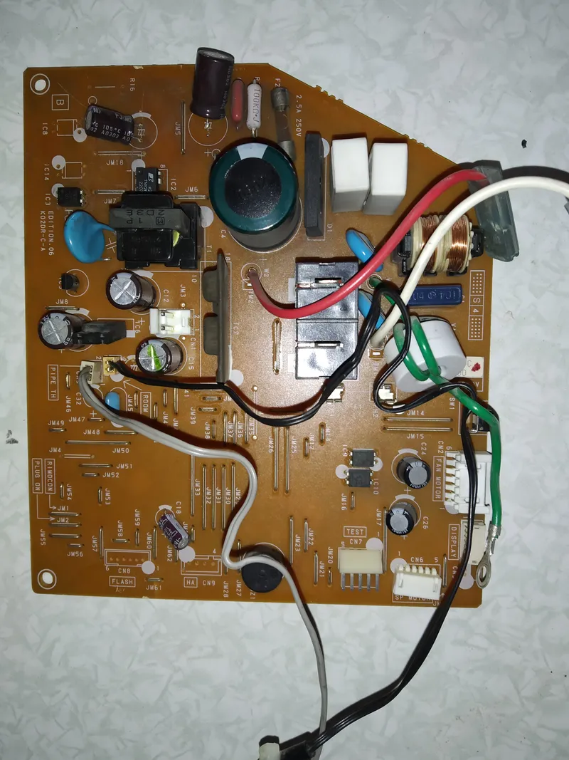 Placa Electrónica Aire Acondicionado EZ0021CHSE-C