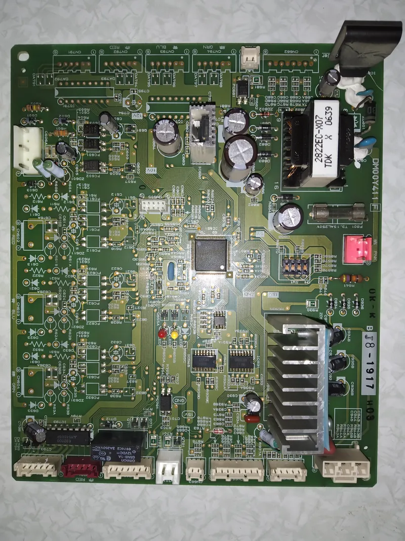Placa Electrónica Aire Acondicionado DM00Y11F