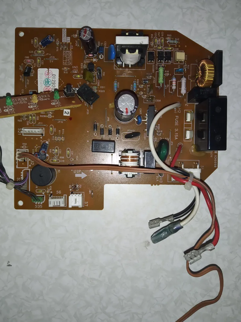 Placa Electrónica Aire Acondicionado 2P043605-2