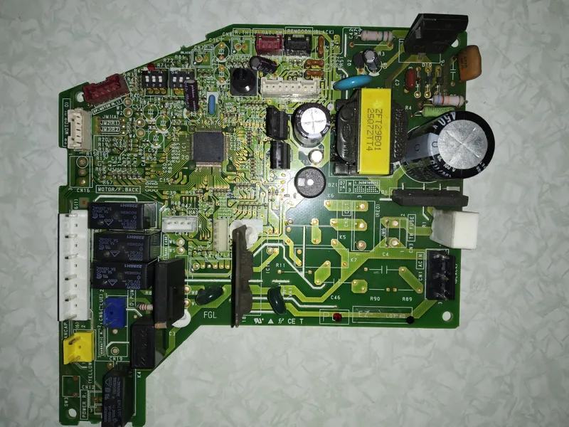 Placa Electrónica Aire Acondicionado 07TAM3