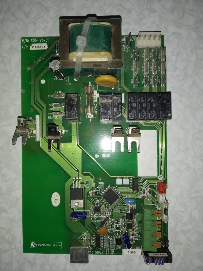 Placa Electrónica Aire Acondicionado 250-123-01