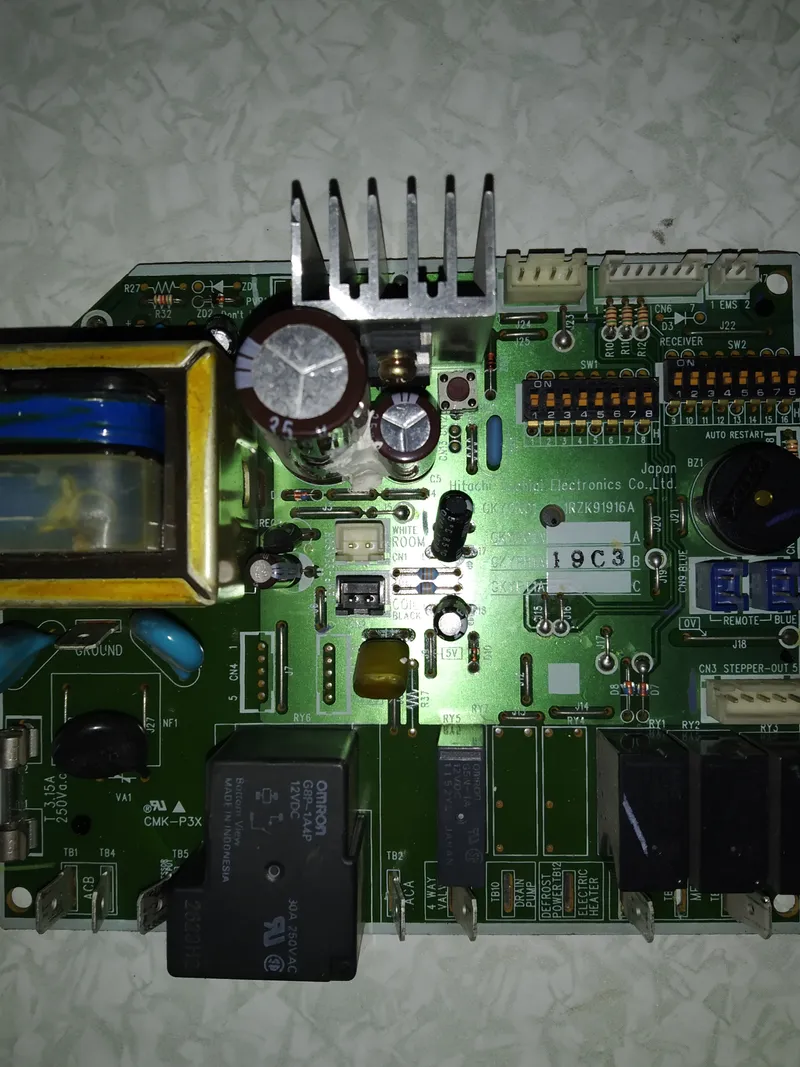 Placa Electrónica Aire Acondicionado GKY0K01