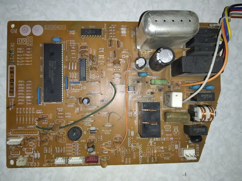 Placa Electrónica Aire Acondicionado SE76A717G02