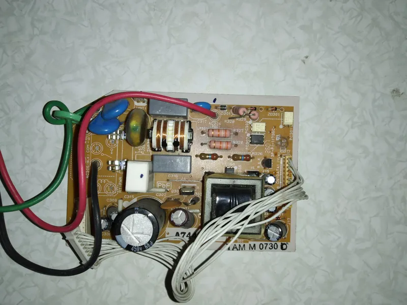 Placa Electrónica Aire Acondicionado CS-E90KEW