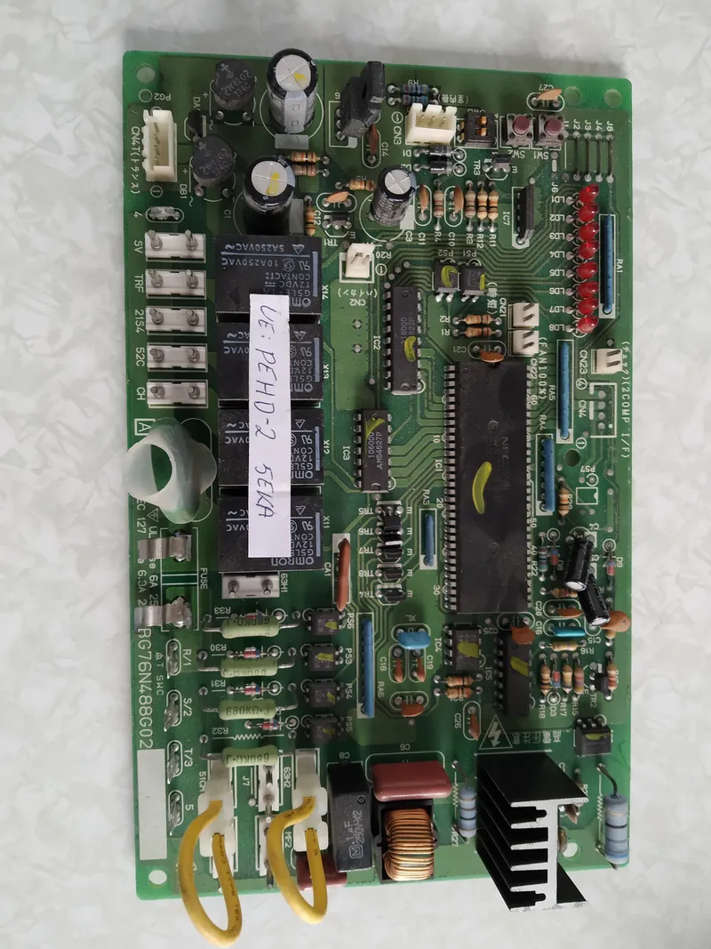 Placa Electrónica Aire Acondicionado BG76N488G02
