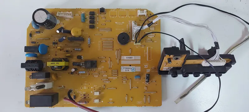Placa Electrónica Aire Acondicionado G71125-06G/A745211/8102505751R/A712795