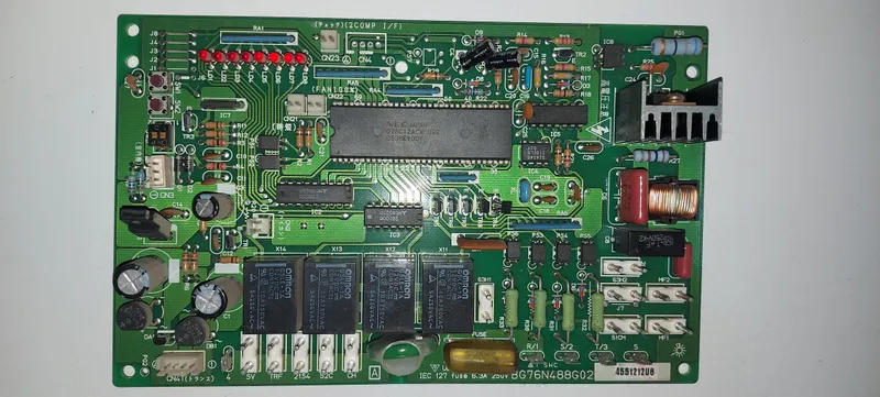 Placa Electrónica Aire Acondicionado BG7N488G02