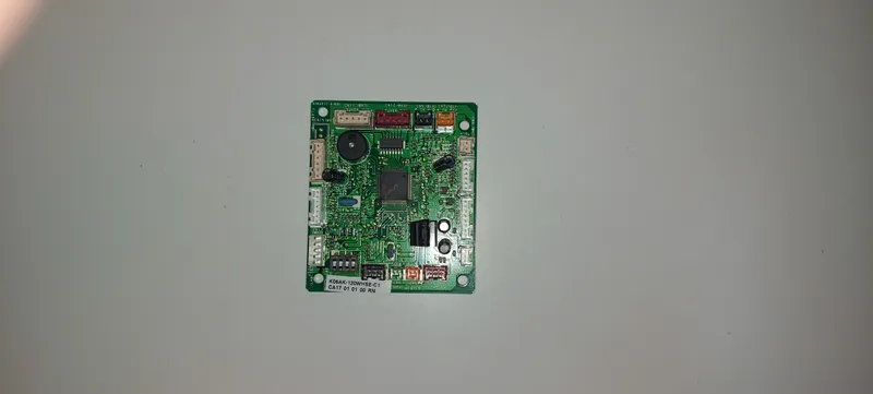 Placa Electrónica Aire Acondicionado K06AK-120WHSE-C1 / ARYG45LMLA