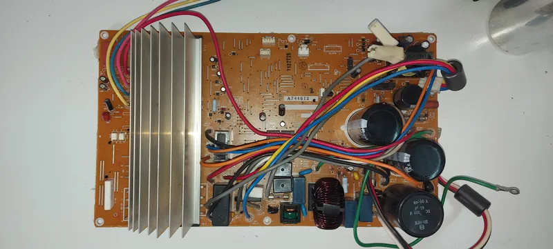 Placa Electrónica Aire Acondicionado CU-E15GKE-1 / A744612