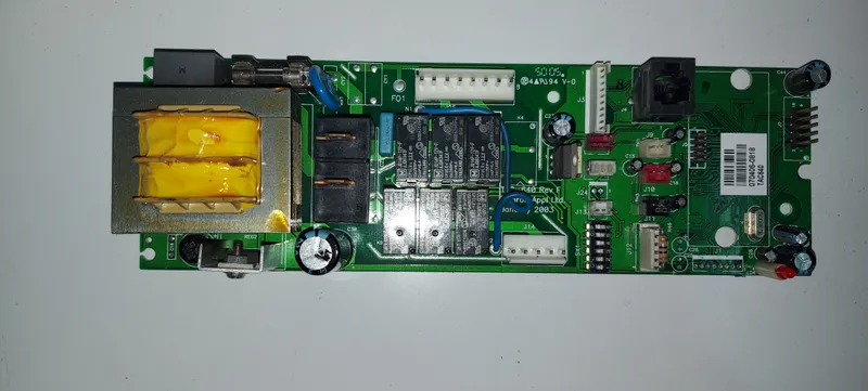 Placa Electrónica Aire Acondicionado 070406-0818 TAC640