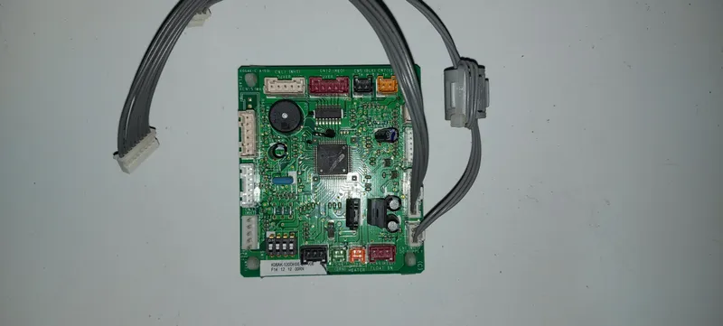 Placa Electrónica Aire Acondicionado K06AK-120DHSE-C1
