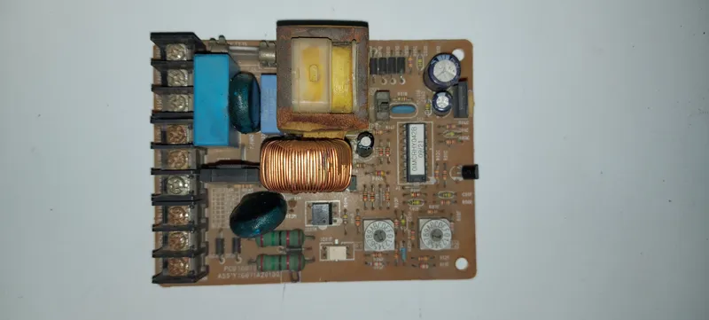 Placa Electrónica Aire Acondicionado 6870A90009N / 6871A20130