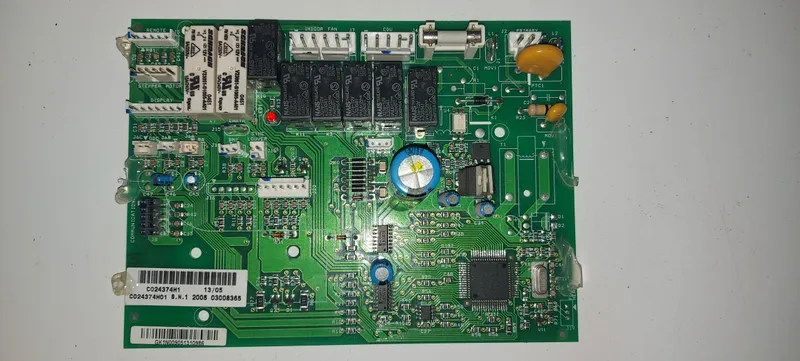 Placa Electrónica Aire Acondicionado C024374H1