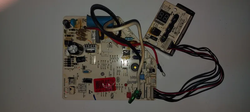 Placa Electrónica Aire Acondicionado V98472G-5-713