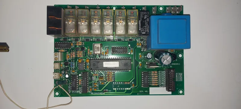 Placa Electrónica Aire Acondicionado ME.2.94-V04594 / 44F033411