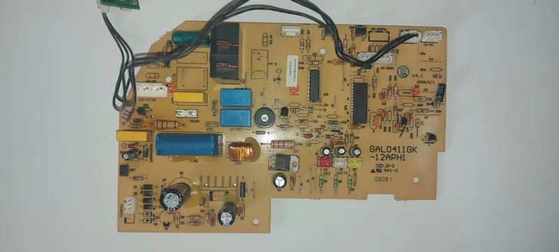 Placa Electrónica Aire Acondicionado DKFR-33GW/CA1-2E / GAL0411GK-12APH1