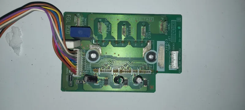 Placa Electrónica Aire Acondicionado K04AK-02 9705556010 / A0H12LSAC