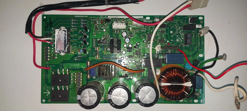 Placa Electrónica Aire Acondicionado K06AX-C-A (02) BG0260409-K05 / 9707423013