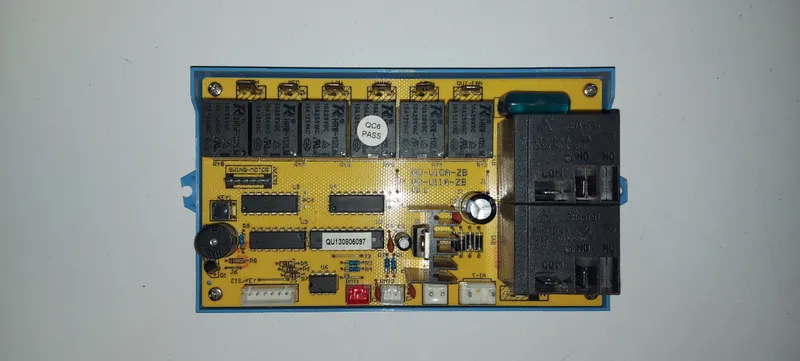 Placa Electrónica Aire Acondicionado MUP-16H QD-U11A-ZB / QD-U10A-ZB