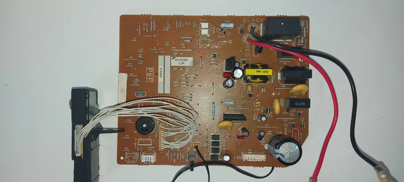 Placa Electrónica Aire Acondicionado A743824 A743836 / 631153385