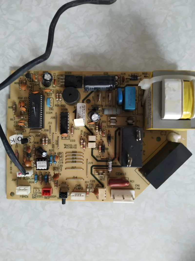 Placa Electrónica Aire Acondicionado RZA-4-5174-351-XX-0