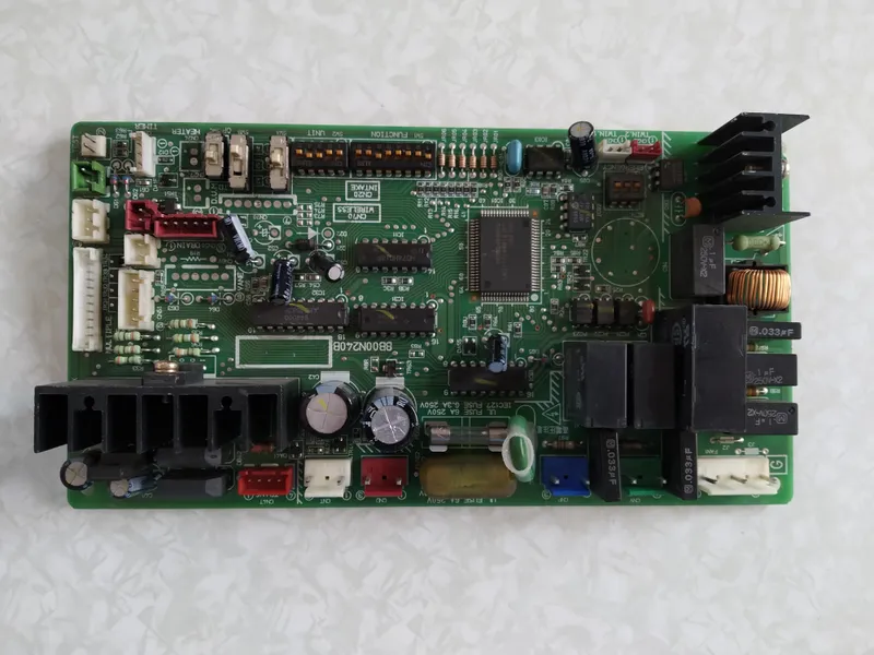 Placa Electrónica Aire Acondicionado BB76N241G04 / BB00N240B