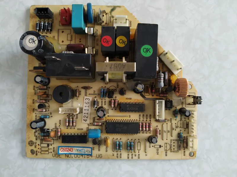 Placa Electrónica Aire Acondicionado VDENO.004154UG