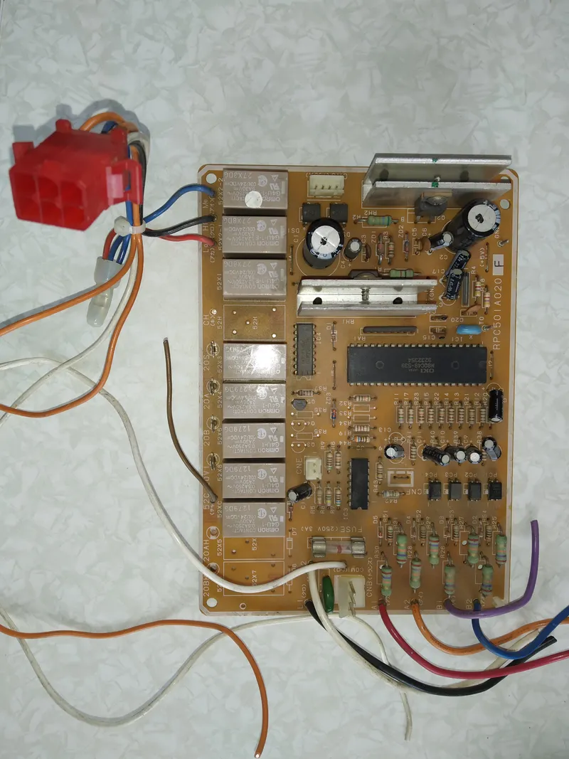 Placa Electrónica Aire Acondicionado RPC501A020