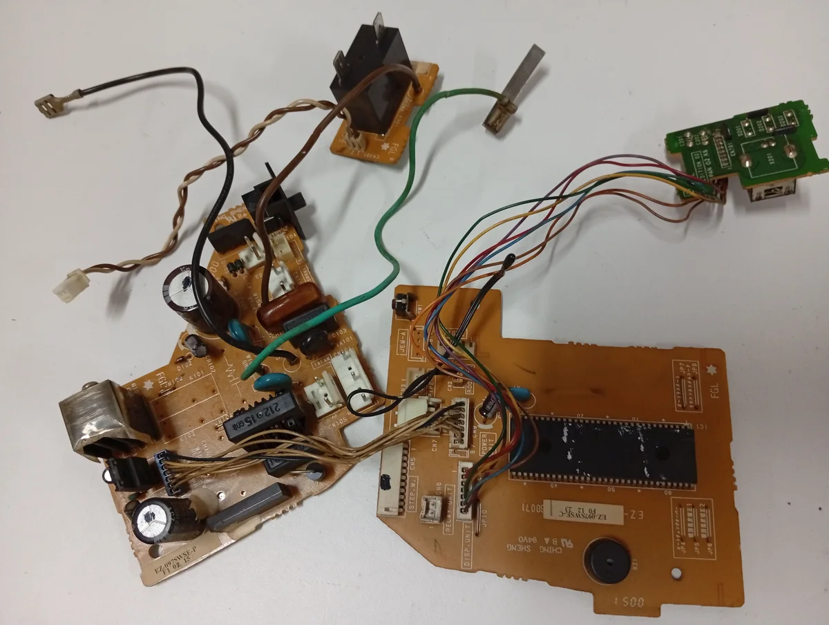 Placa Electrónica Aire Acondicionado EZ-097SWSE-P/EZ-097MHSE-K/EZ-097SWSE-C/EZ-042HSD-D