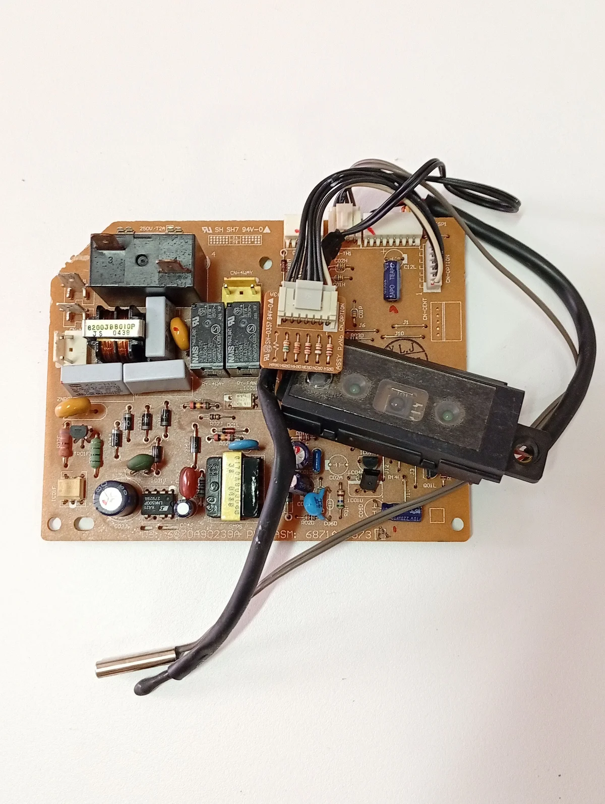 Placa Electrónica Aire Acondicionado 6870A90239A/6871A90573A