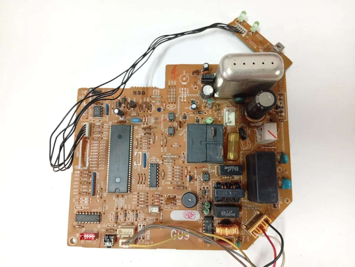 Placa Electrónica Aire Acondicionado SE76A728G09/DE00N242B