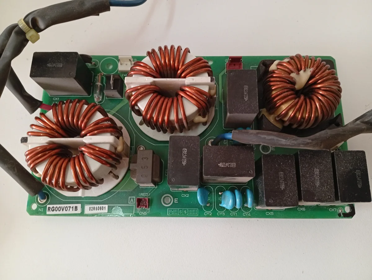 Placa Electrónica Aire Acondicionado RG00V071B/S5/RG76N264G01