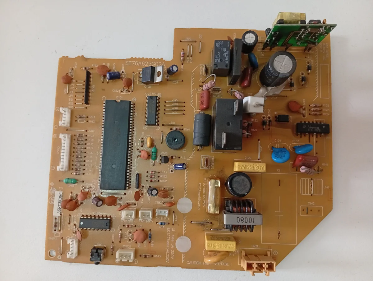 Placa Electrónica Aire Acondicionado SE76A625G02A/35RX3K08G/K2113.1.1.1-1