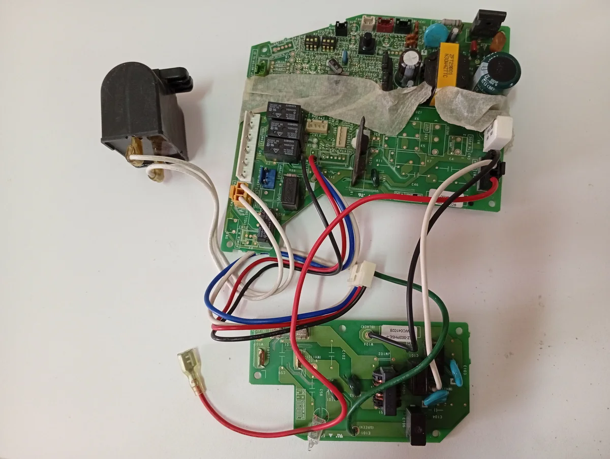 Placa Electrónica Aire Acondicionado ARY30TLAA/EZ-002PHSE-C