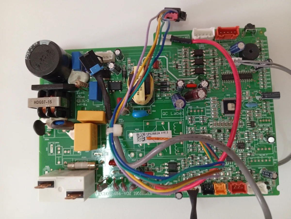 Placa Electrónica Aire Acondicionado 1952882A/PCB05-484-V02