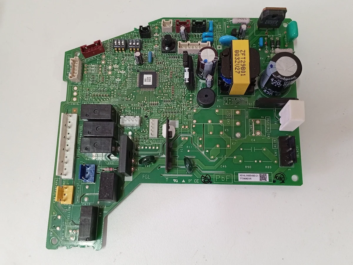 Placa Electrónica Aire Acondicionado K01AL-040EHSE-C1 EDITION 07/S9704557797/9AGF06073/2407.S9704557797