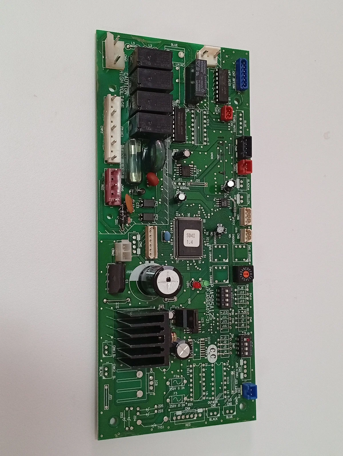 Placa Electrónica Aire Acondicionado FDCVA502HENR/PJA505A125