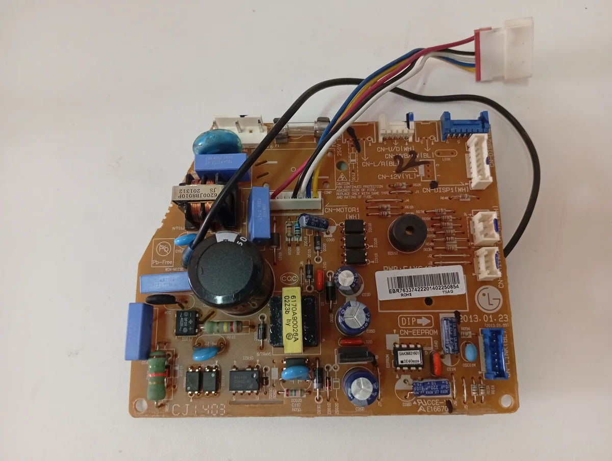 Placa Electrónica Aire Acondicionado EBR76337422201402250854
