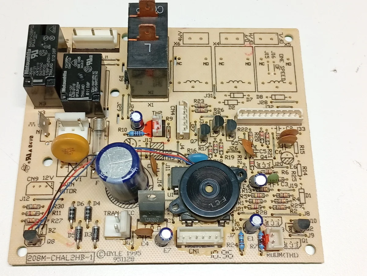 Placa Electrónica Aire Acondicionado 208M-CHAL2HB-1
