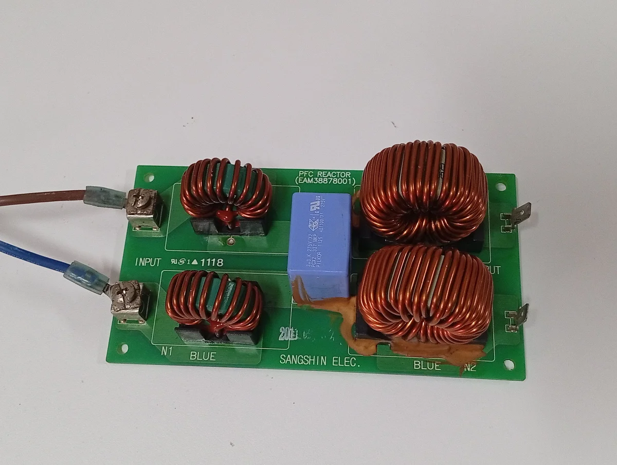 Placa Electrónica Aire Acondicionado UU14WUL/AUUW245D