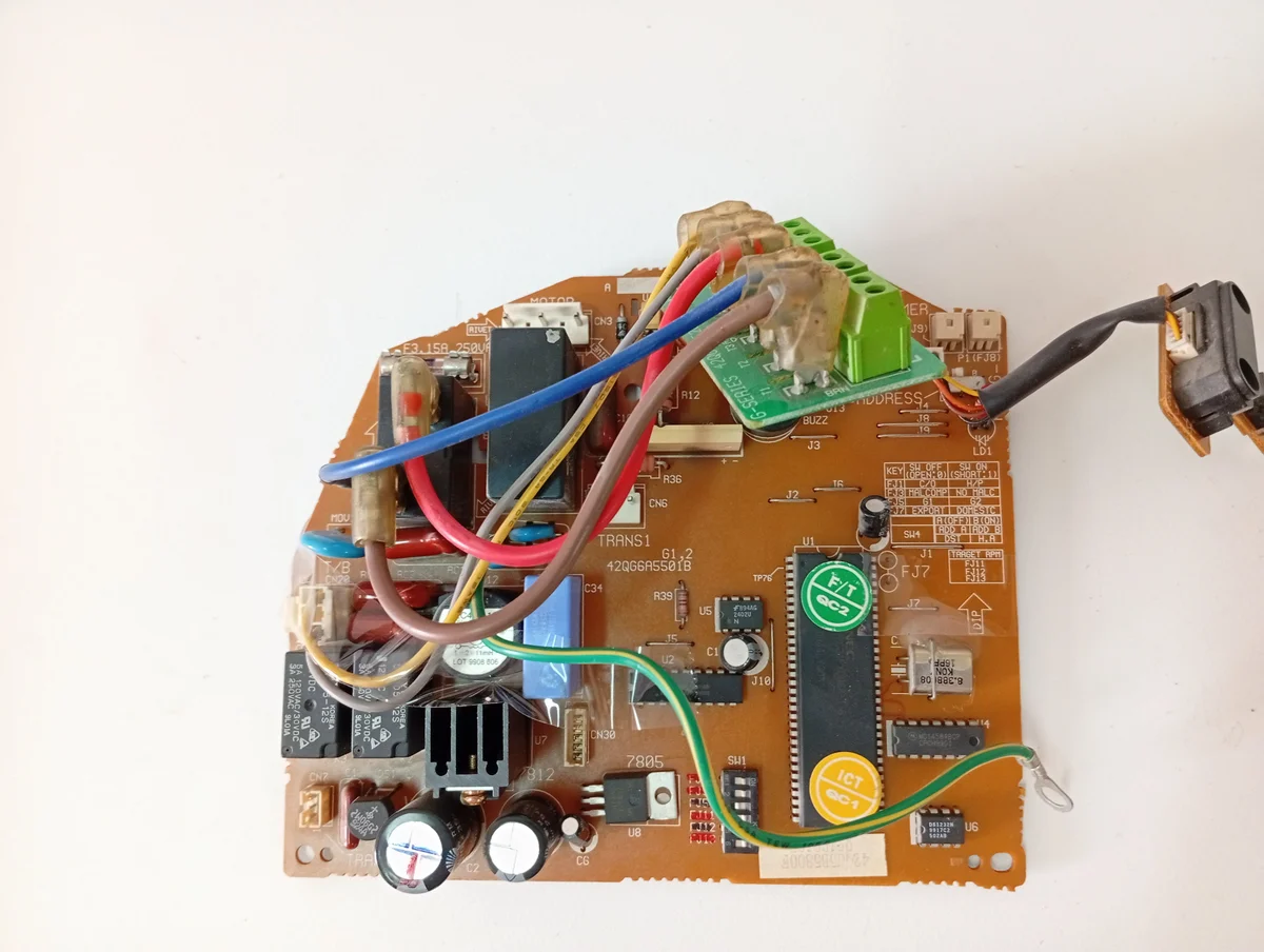 Placa Electrónica Aire Acondicionado 42QG6A5501B/42QG5A55290/42QG5A55280