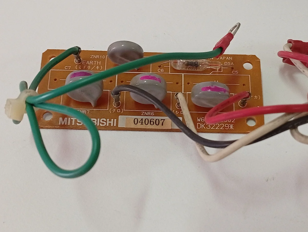 Placa Electrónica Aire Acondicionado 040607/W629525G02/DK32229