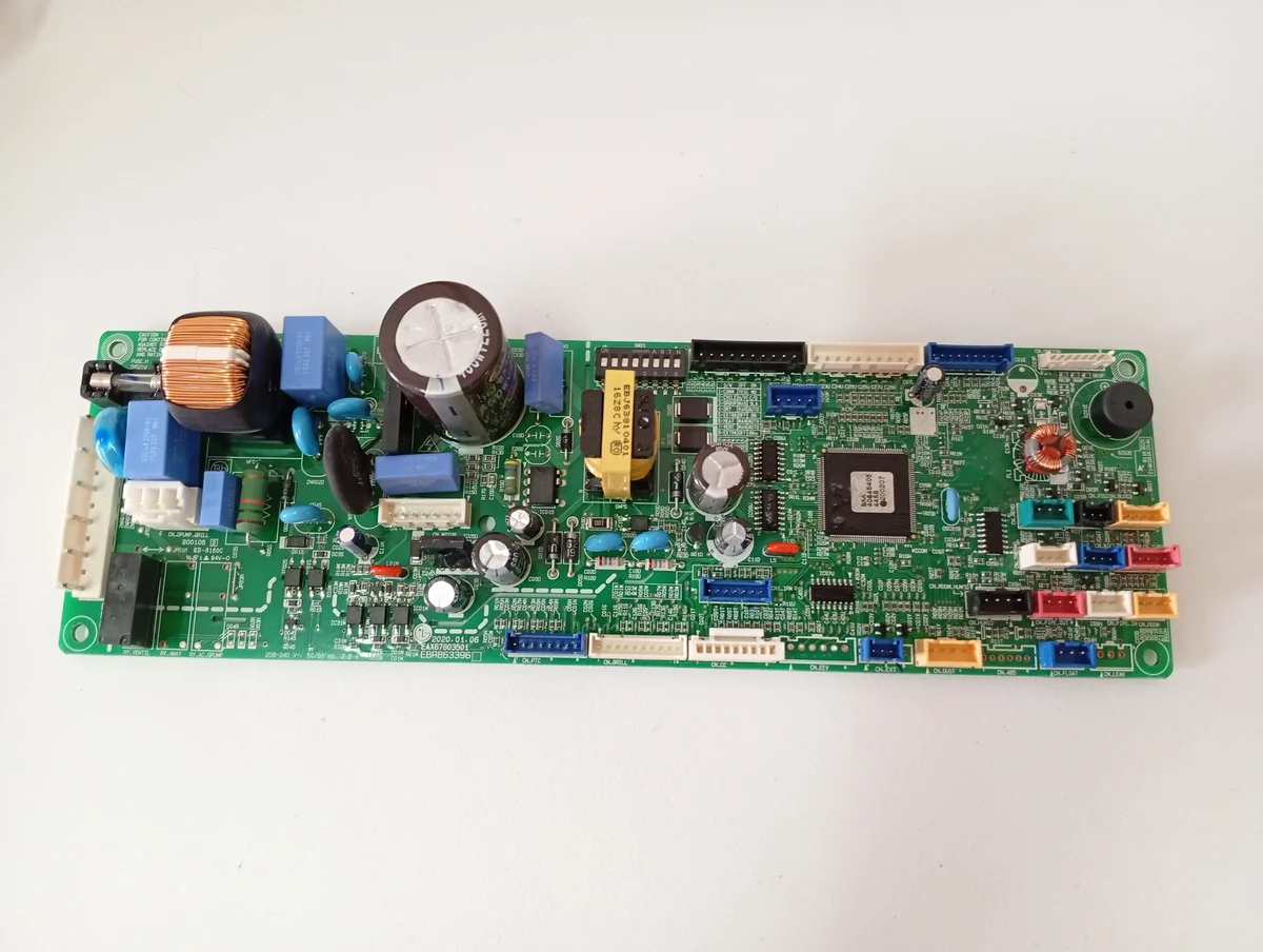 Placa Electrónica Aire Acondicionado EAX67803501/EBR86338606