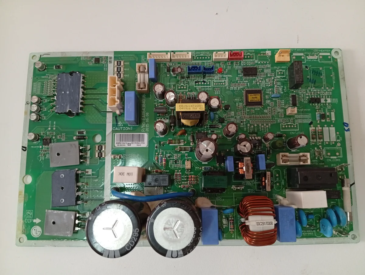 Placa Electrónica Aire Acondicionado EAX643840/EBR81641203201703043724