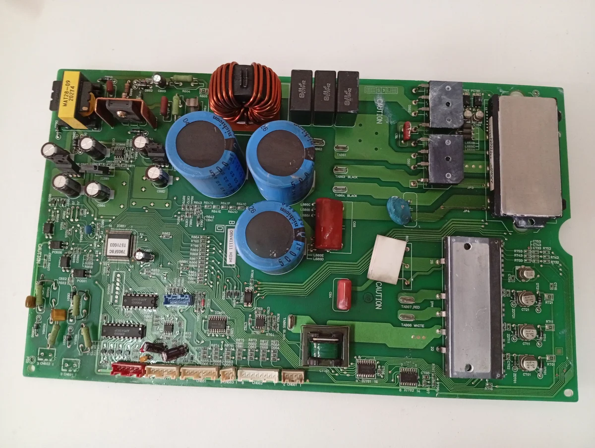 Placa Electrónica Aire Acondicionado SE76A886G01/SE00A887/B06V41111 H01M