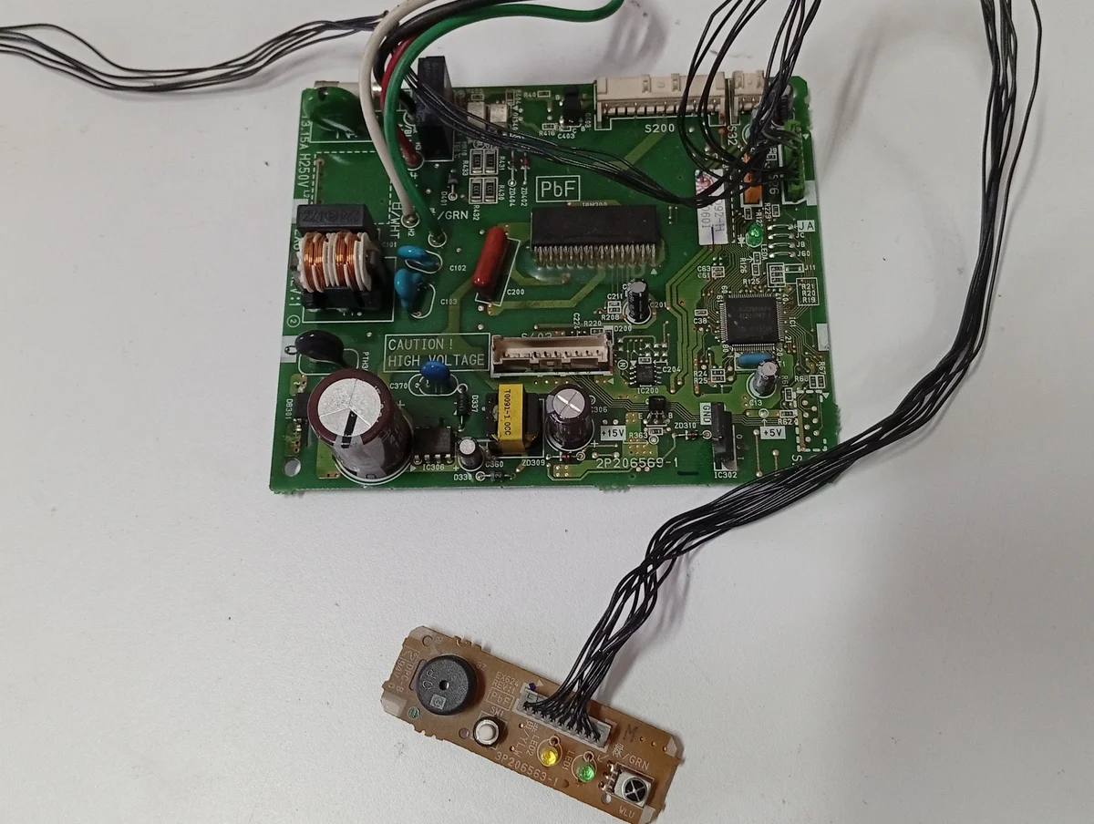 Placa Electrónica Aire Acondicionado FTX355V1B/2P206569-1/3P206563-1