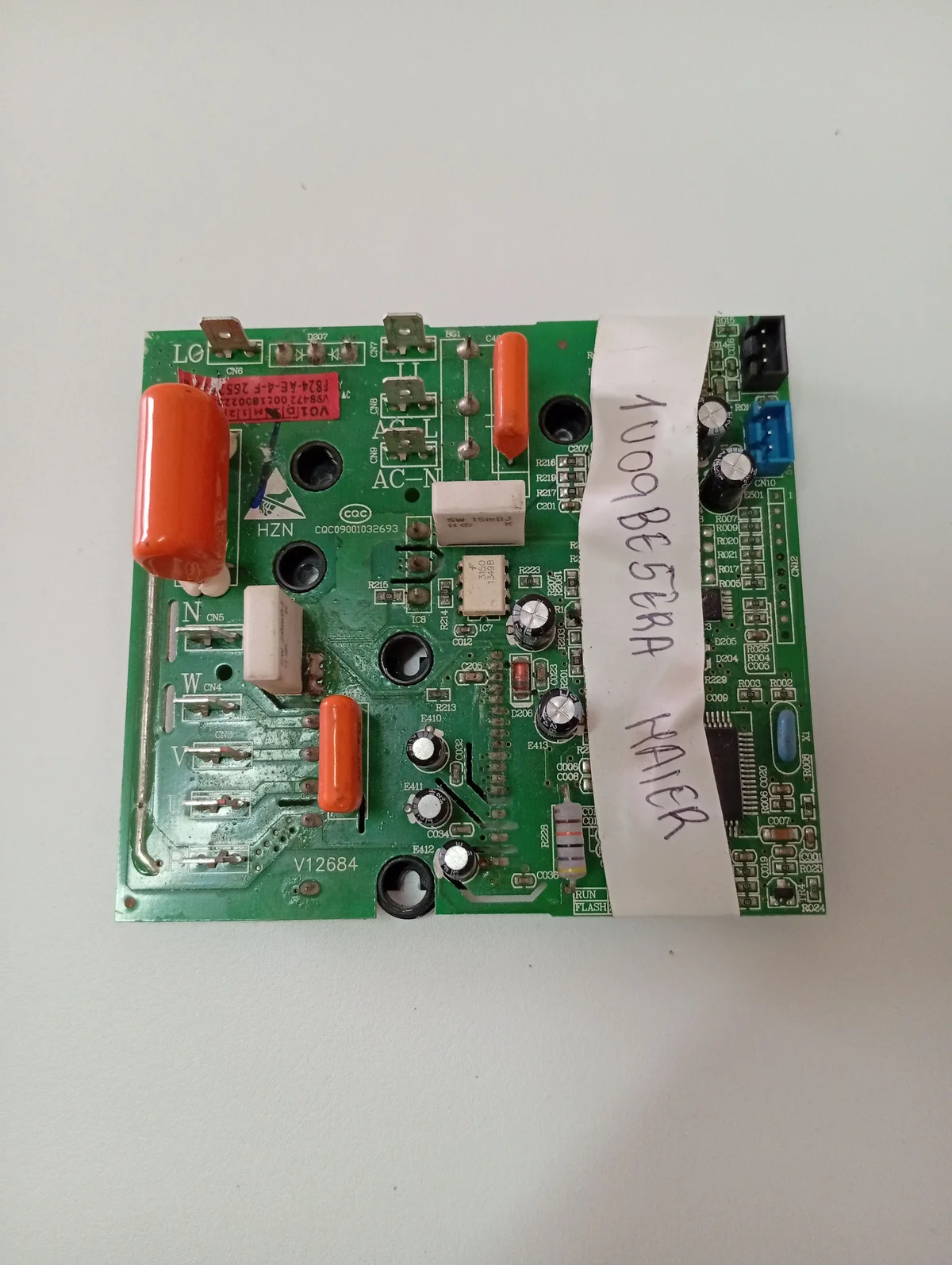 Placa Electrónica Aire Acondicionado 1U09BE5ERA/CQC09001032693