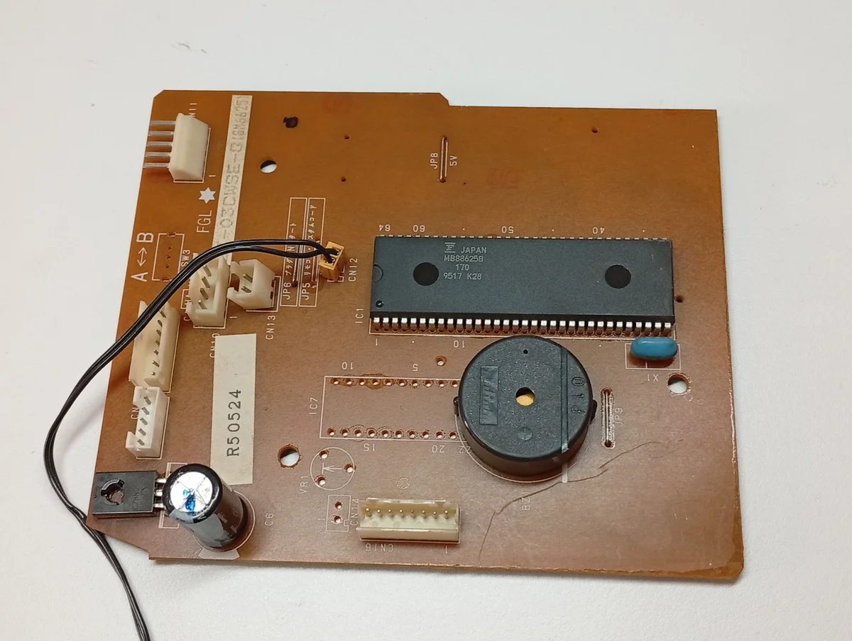 Placa Electrónica Aire Acondicionado EZ-03CWSE-0(GM6625)/R50524