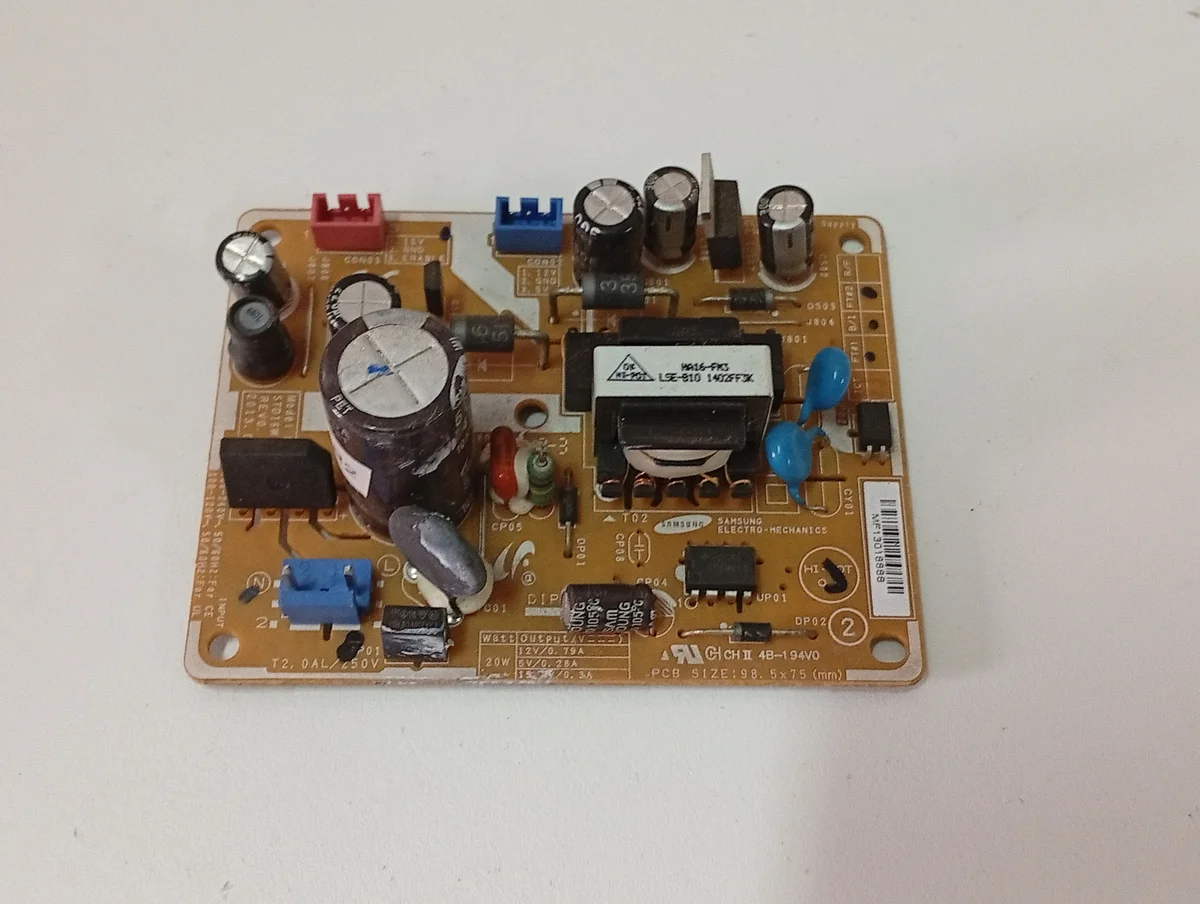 Placa Electrónica Aire Acondicionado PSGV160301A/MF13018888/06DB9202862AE100F1K4312 REV R.B