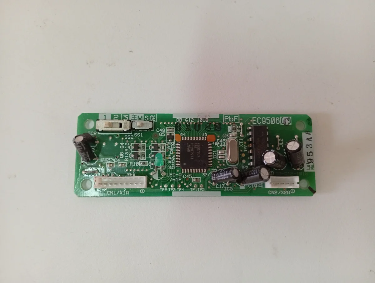 Placa Electrónica Aire Acondicionado EC9506(C)/DB-G12-101B